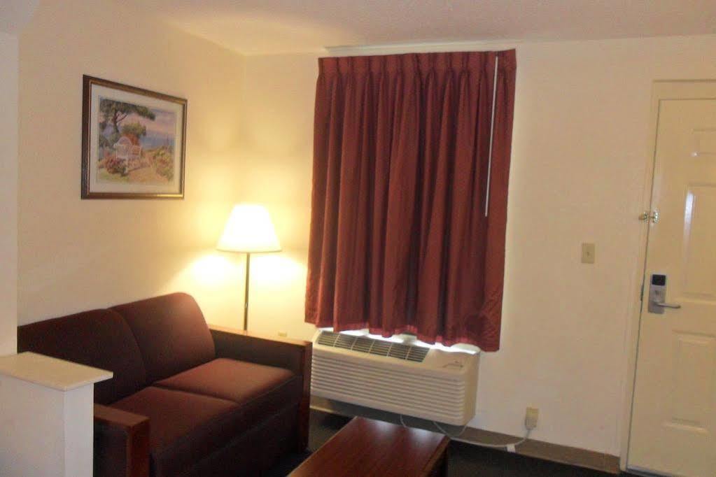 Luxury Inn & Suites Selma Exterior foto